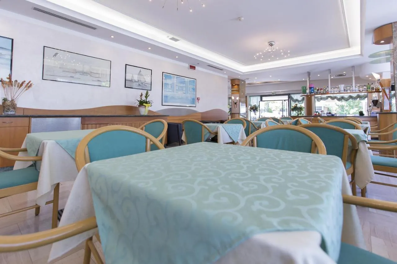Hotel Metropole リミニ イタリア