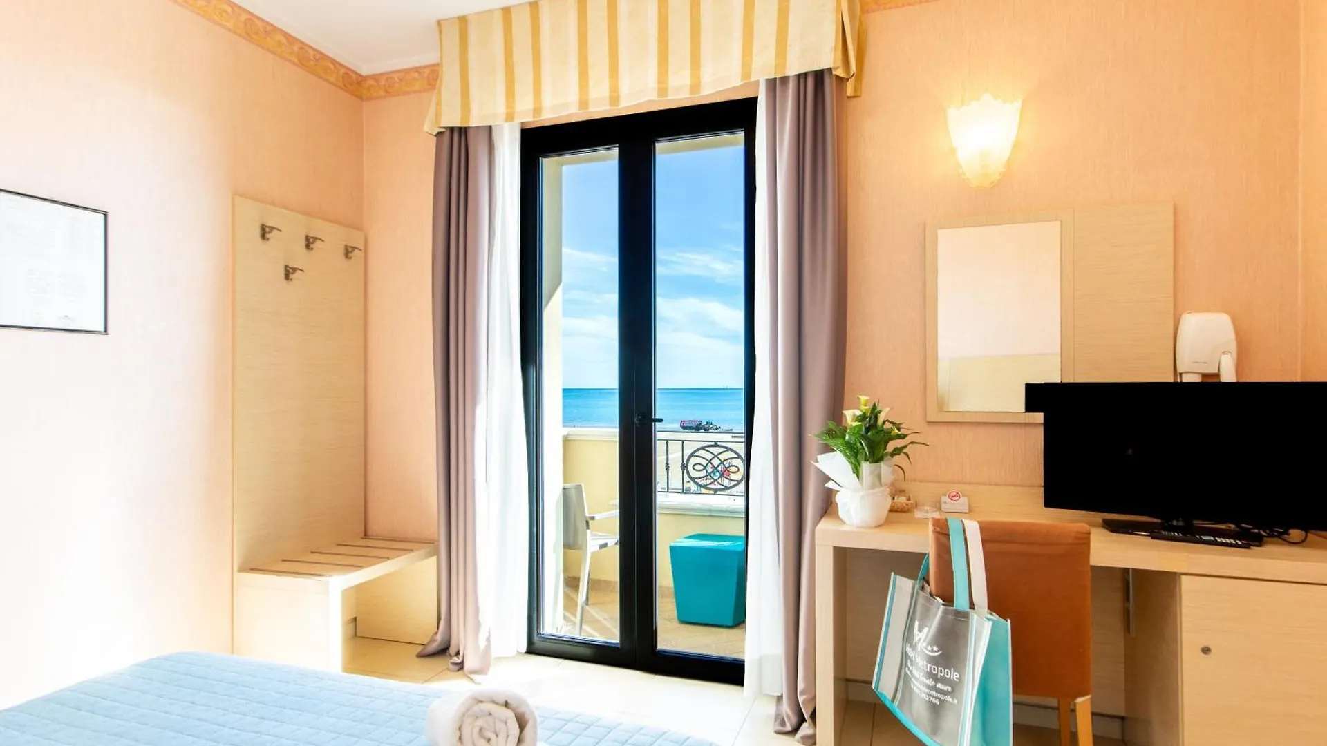 Hotel Metropole Rimini 3*,