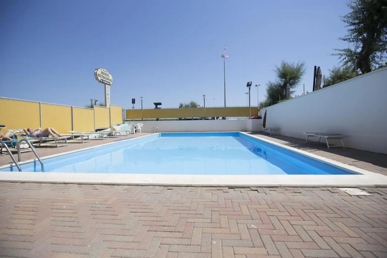 Hotel Metropole Римини 3*,  Италия