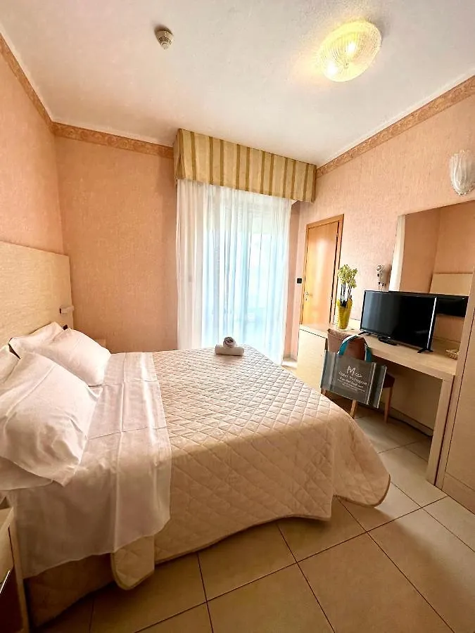 Hotel Metropole Rimini 3*,  İtalya