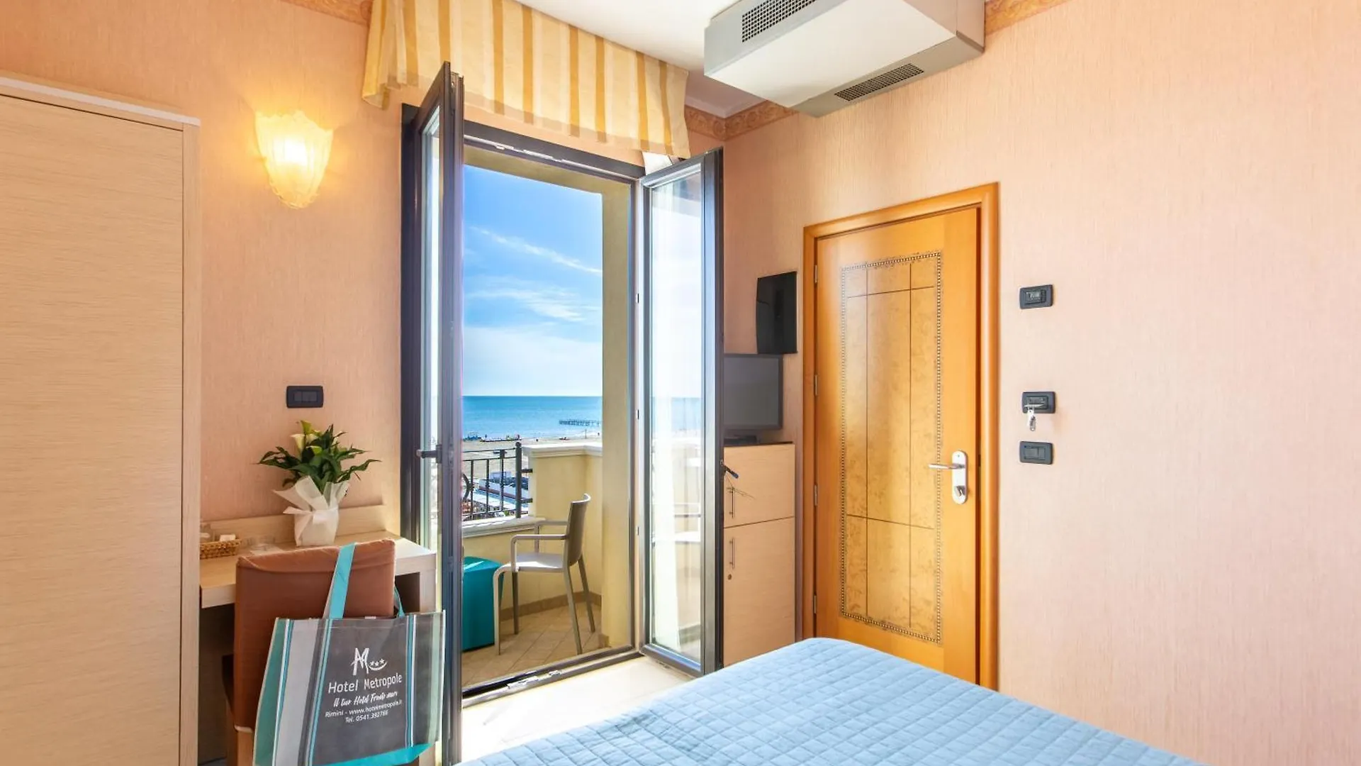 Hotel Metropole Римини